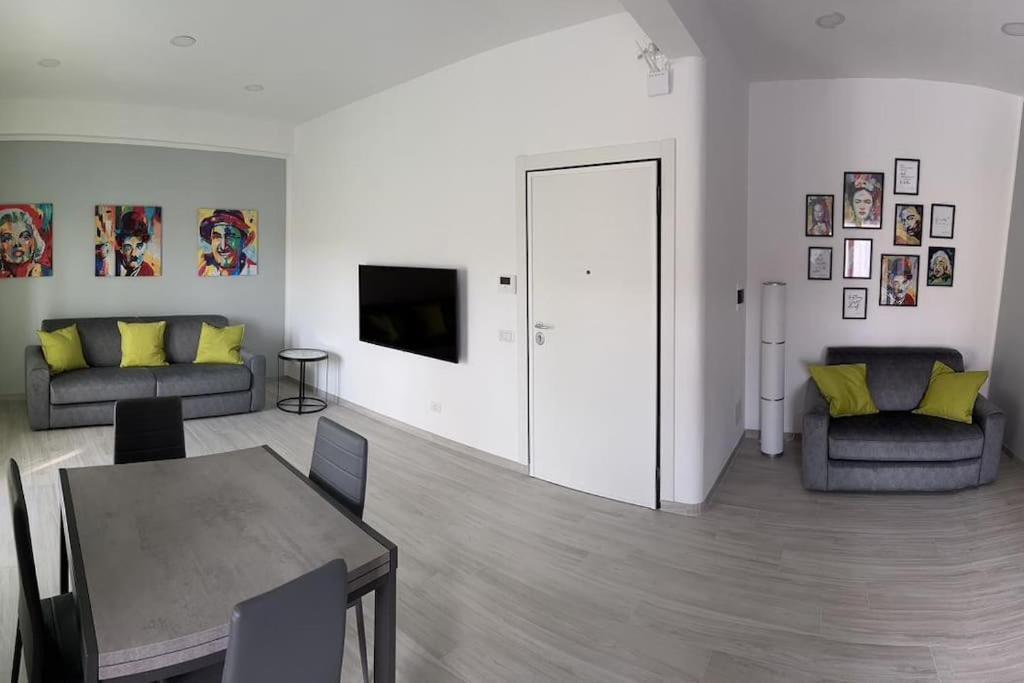 Simply House Civitavecchia Exterior photo